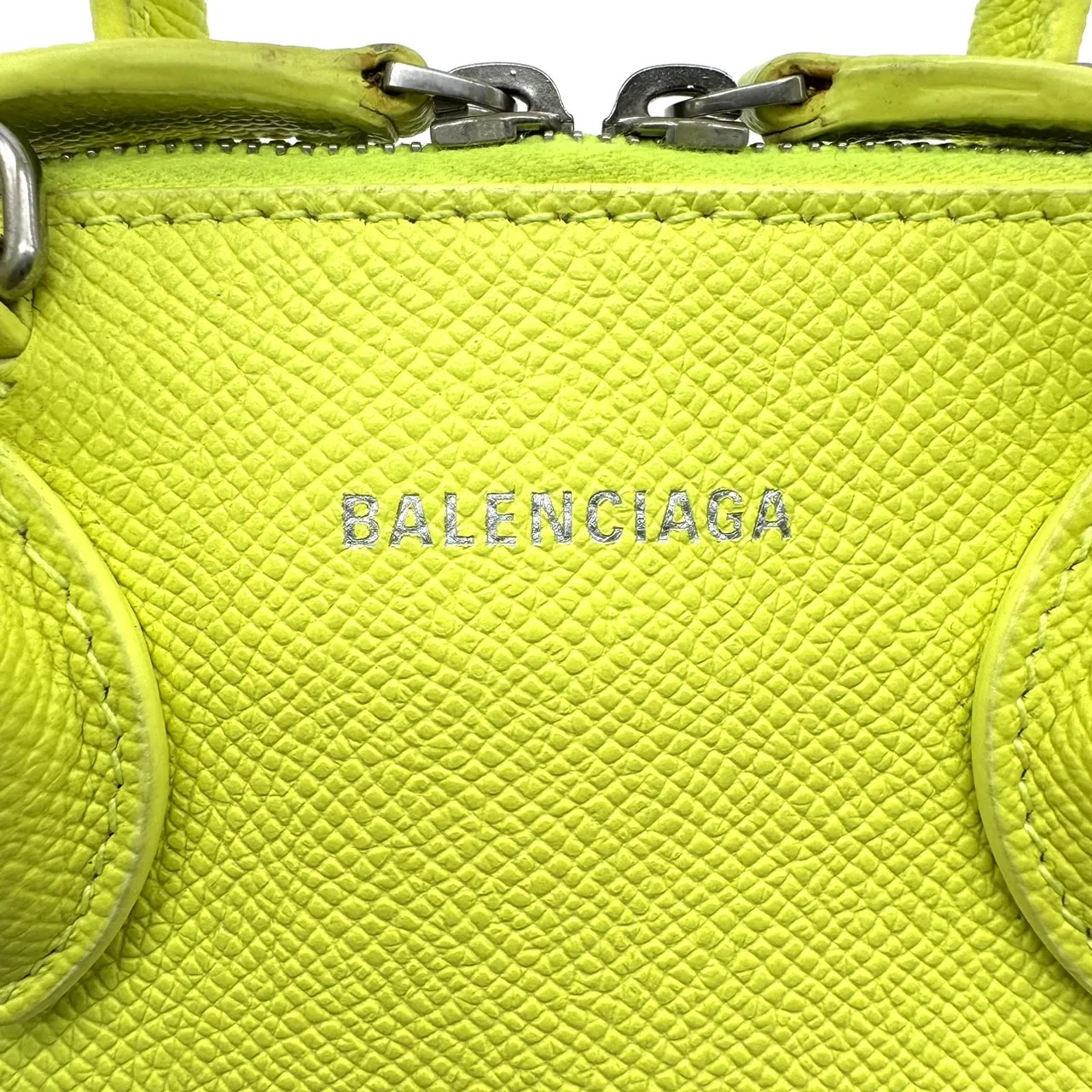 BALENCIAGA Ville Top Handle XXS 525050