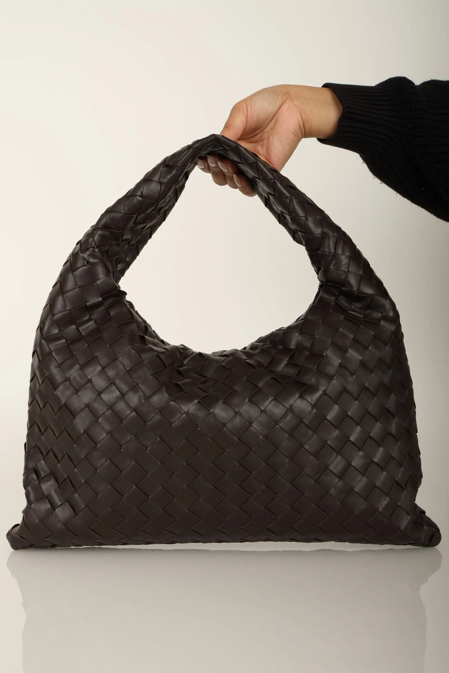 Bottega Veneta Intrecciato Hop Hobo