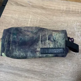 Burton - Camo Pencil Case - MSRP $20: Green--