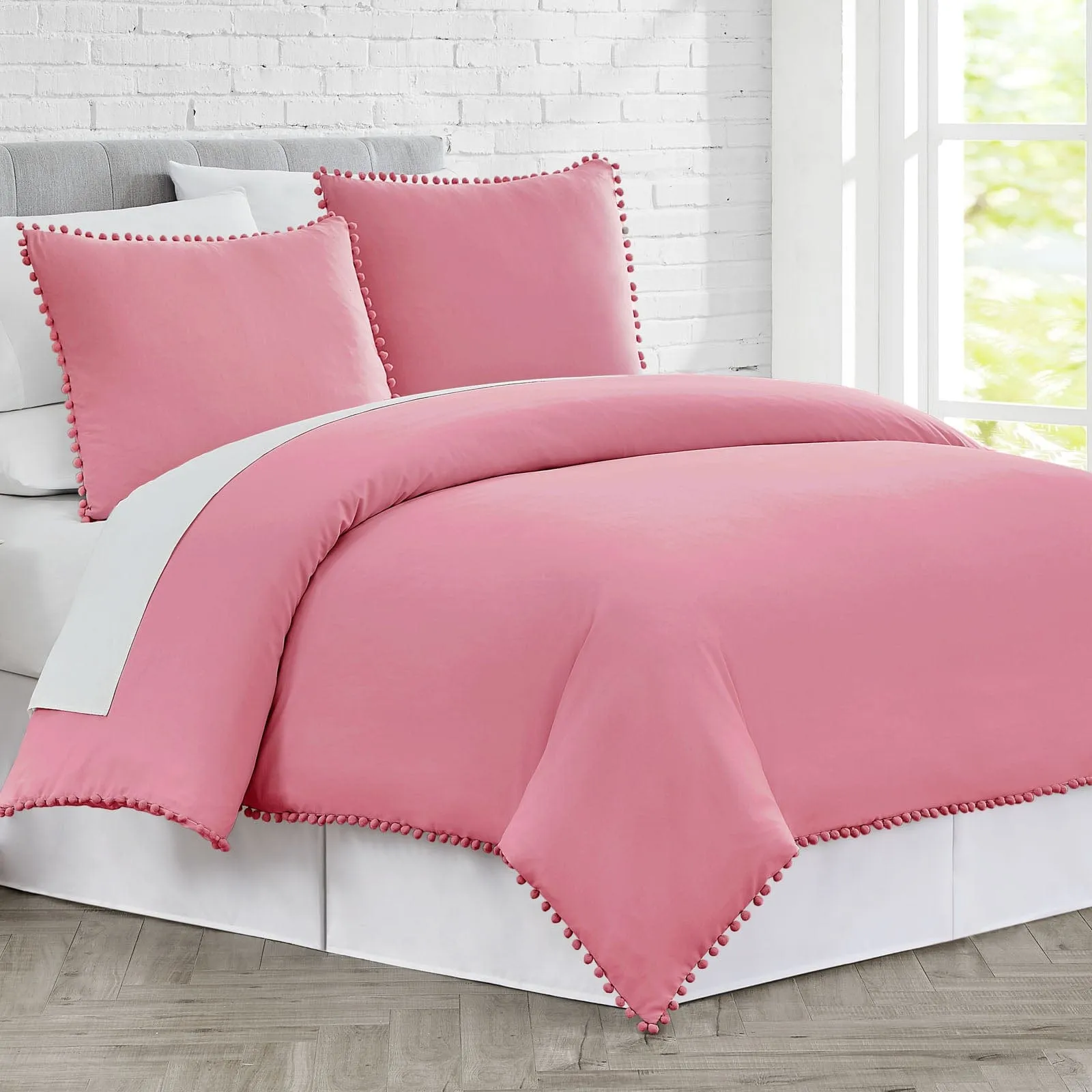 Pom-Pom Duvet Cover Set