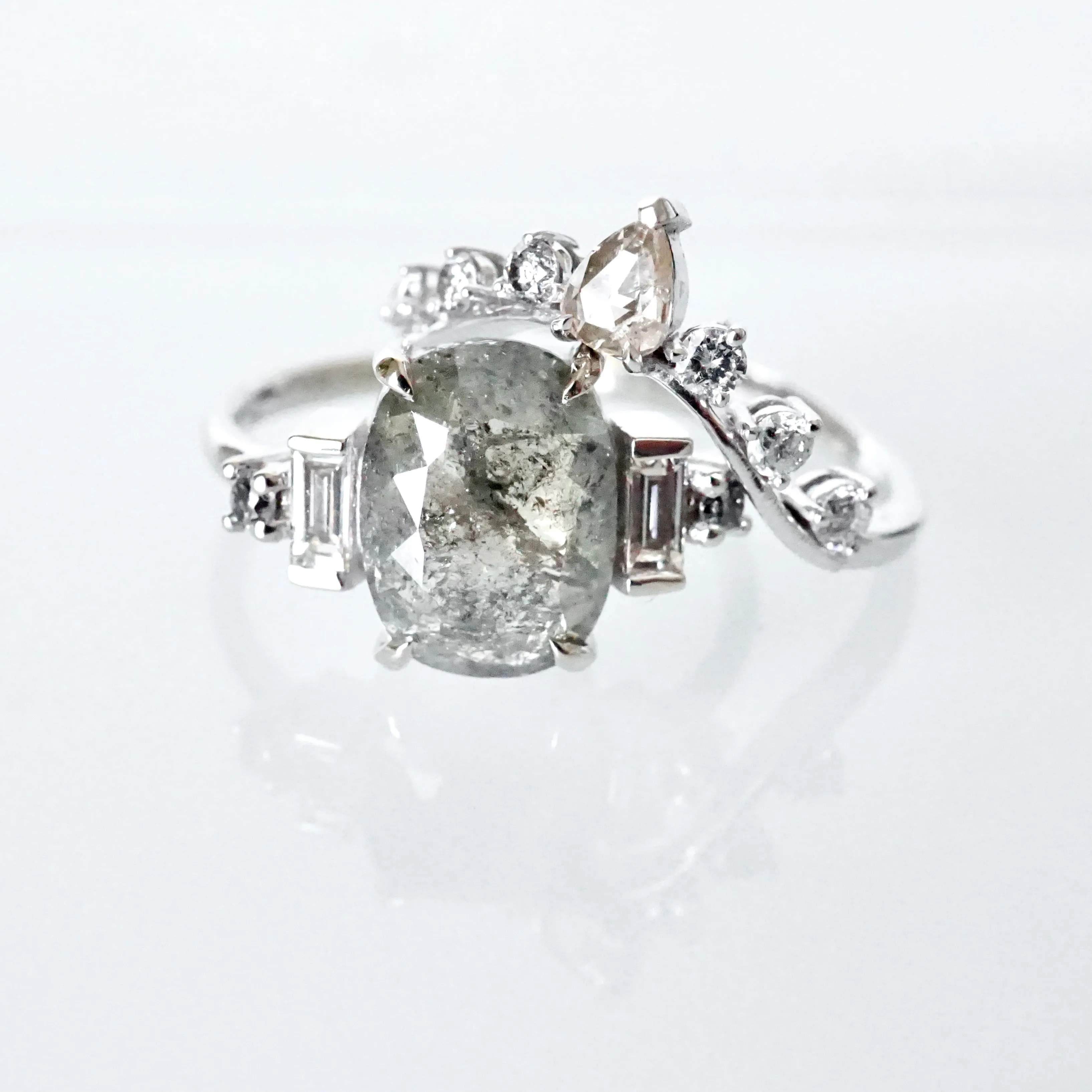 Salt and Pepper Diamond Ring - Gray Diamond Engagement ring - Unique Rose Cut Diamond Ring - Five Stone Diamond Ring