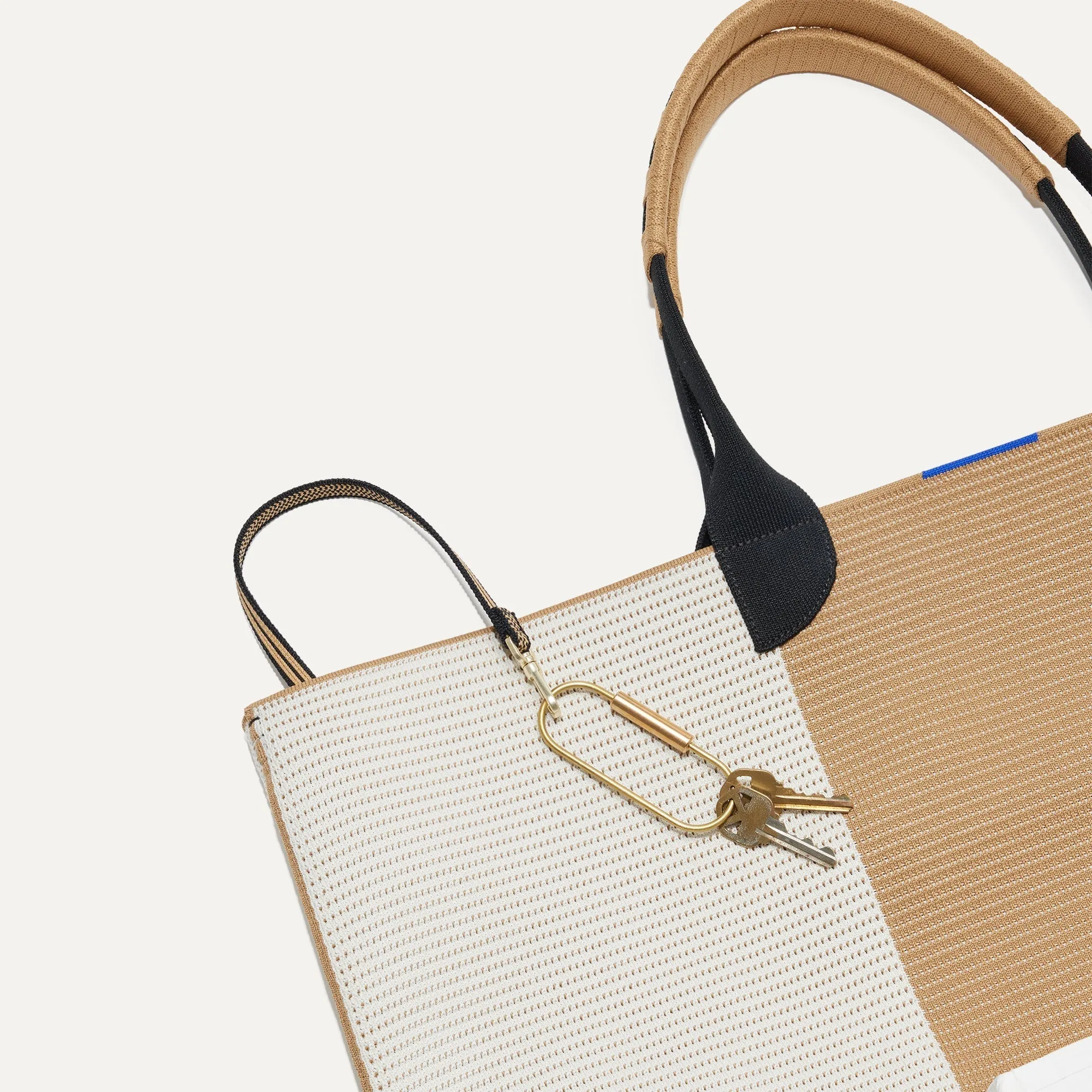 The Lightweight Mega Tote - Camel Colorblock